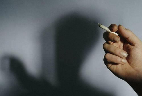 在平台被黑账号可以正常登陆就是不给提款大家如何面对（图）